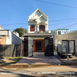 Nhà Đẹp TP. Dĩ An 5 x 23, có 4 phòng ngủ thiết kế cao cấp